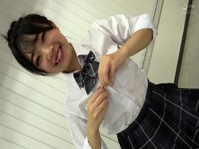 オナサポ!! 女子○生 着衣で全裸で挑発的ダンス 13 サンプル動画サムネイル